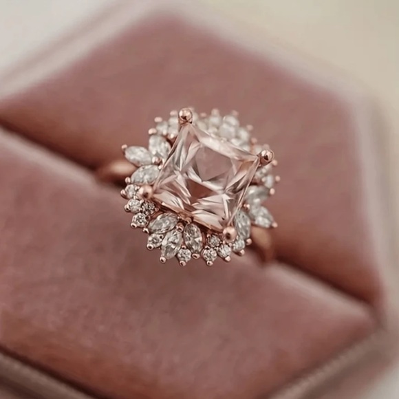 18K Rose Gold Plated Champagne Cubic Zirconia Ring - Picture 4 of 7